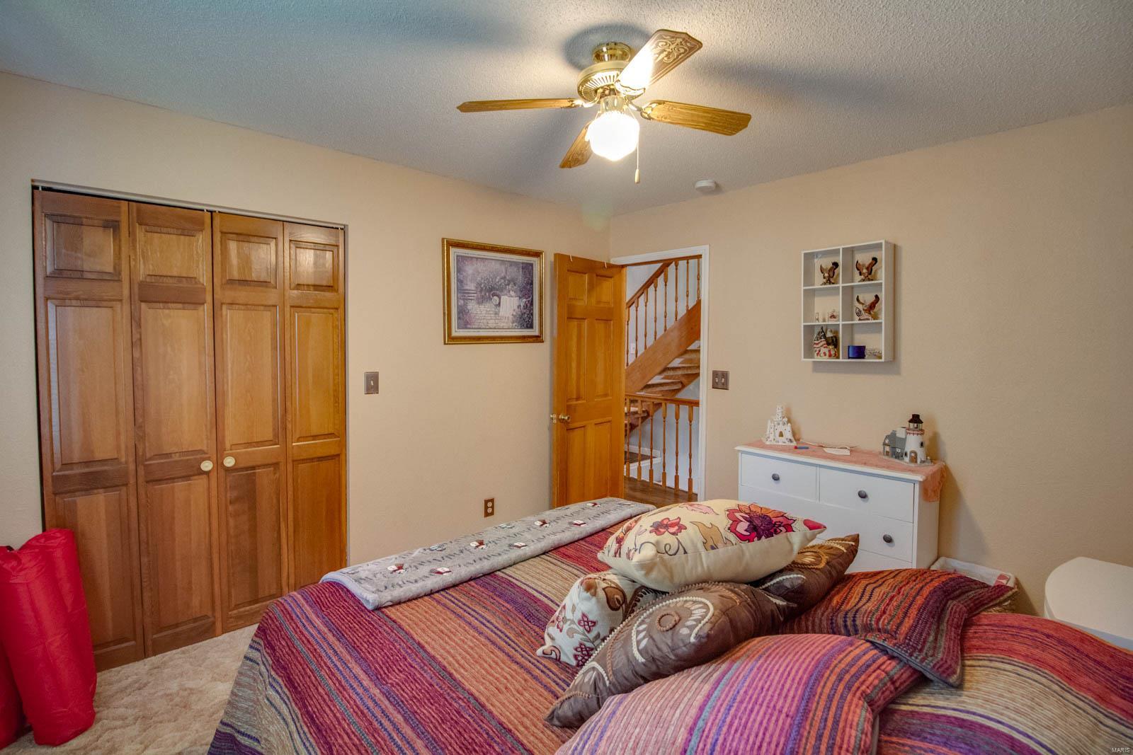 6104 Wenzel Road Alton, IL 62002 - Photo 27 of 64