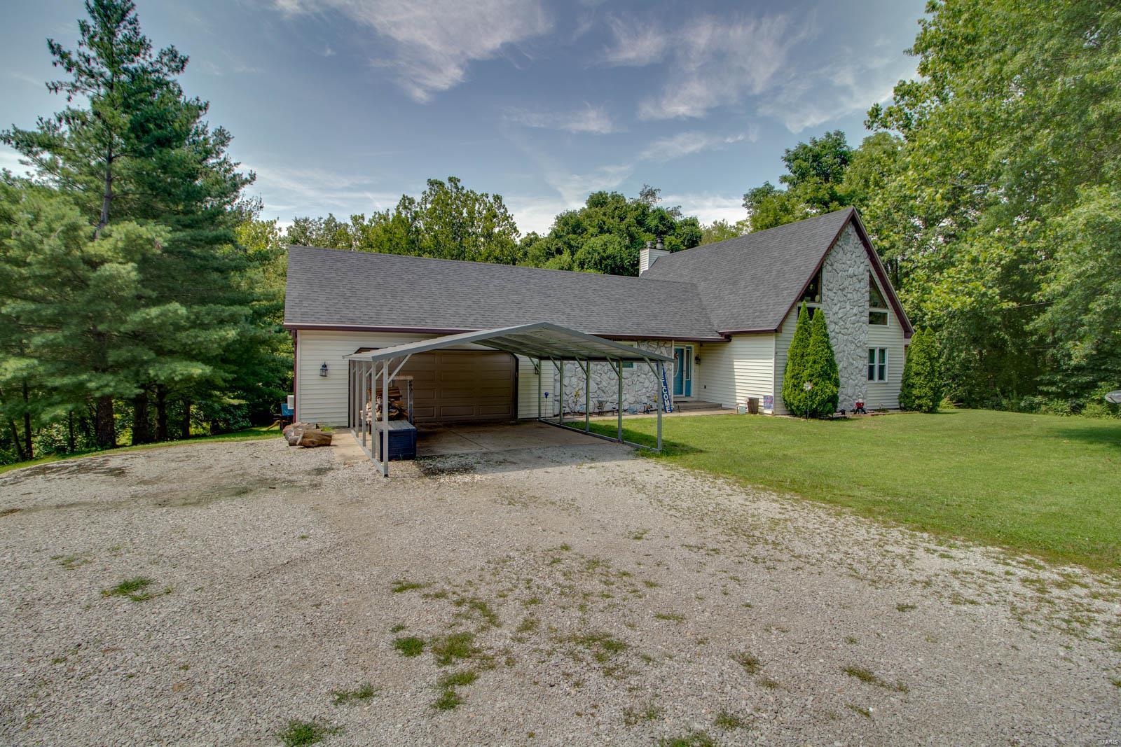 6104 Wenzel Road Alton, IL 62002 - Photo 4 of 64
