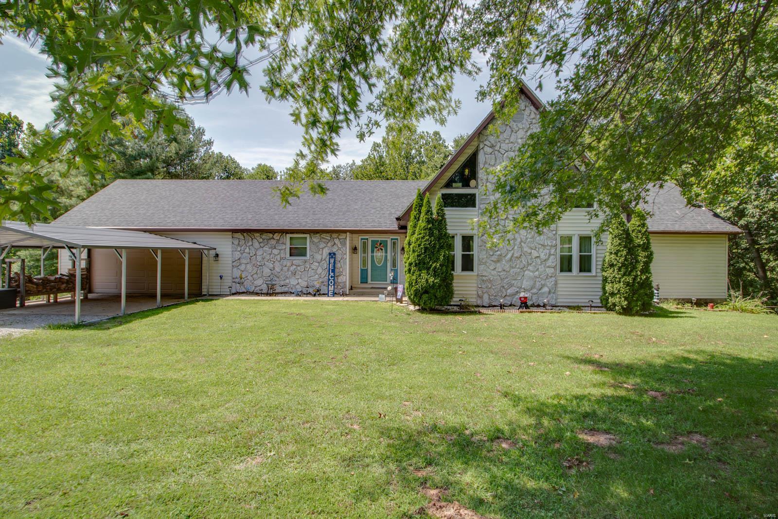 6104 Wenzel Road Alton, IL 62002 - Photo 5 of 64