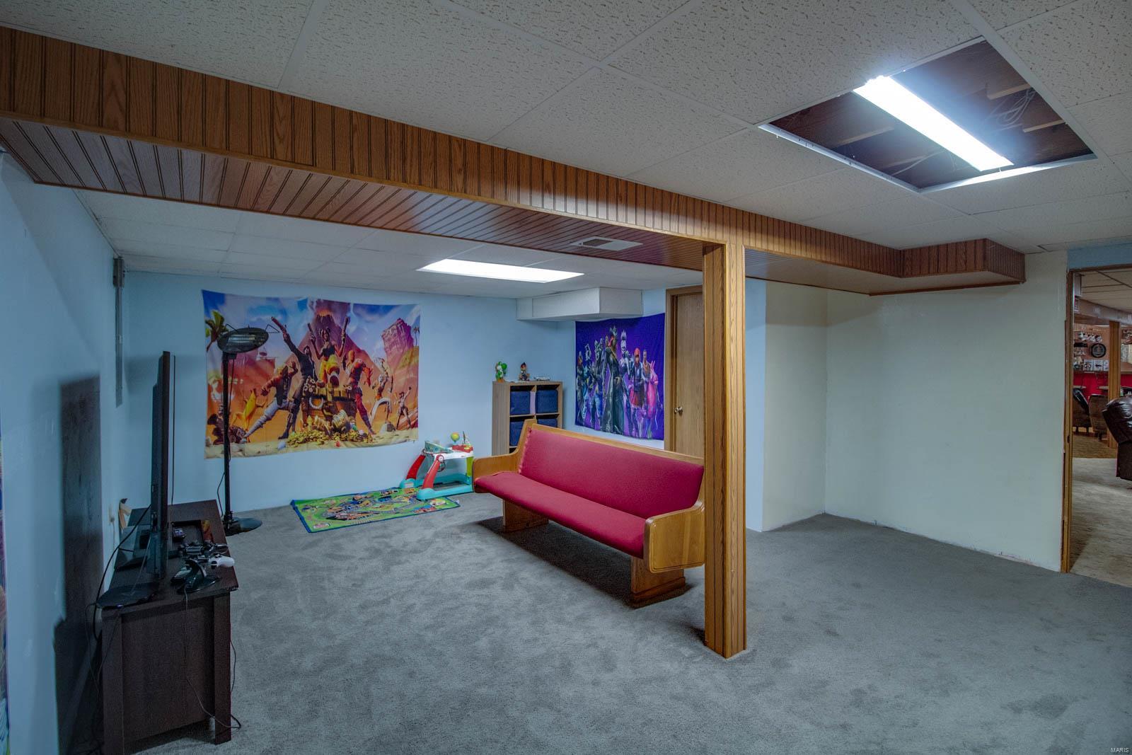 6104 Wenzel Road Alton, IL 62002 - Photo 43 of 64