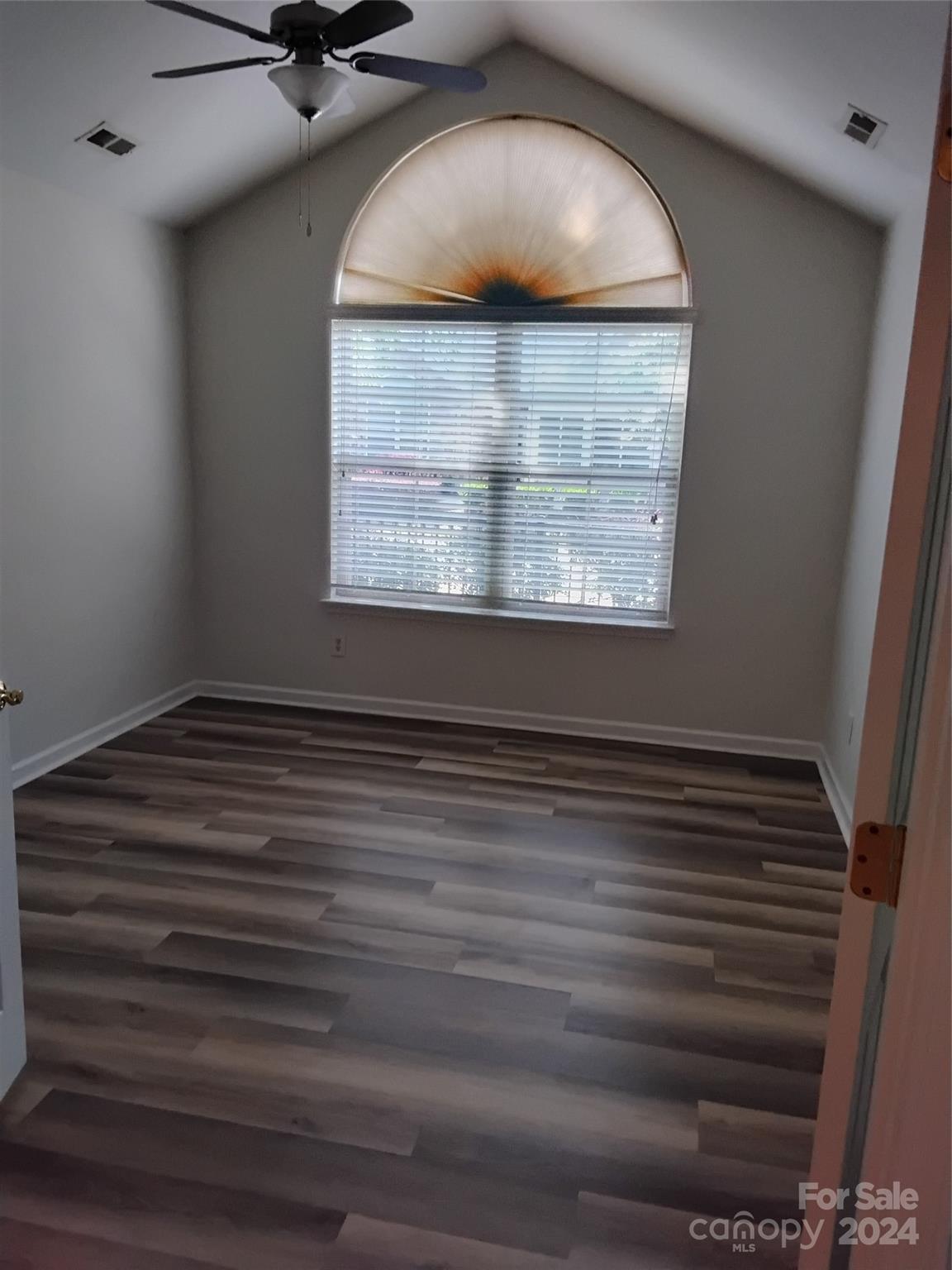 817 Ledgestone Court Fort Mill, SC 29708 - Photo 17 of 36 a view of room and window