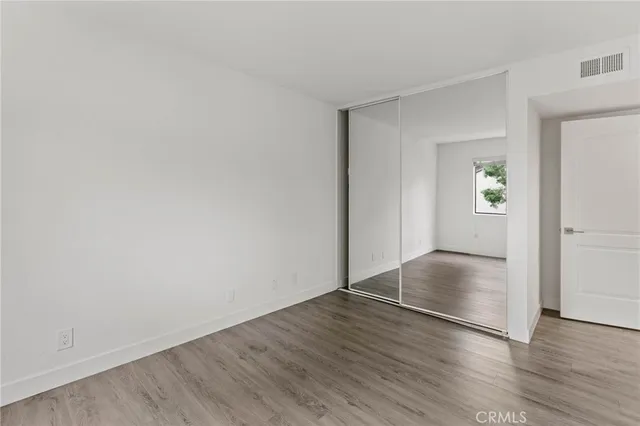 $4,995 | 5757 Owensmouth Avenue, Unit 1, Woodland Hills, CA 91367