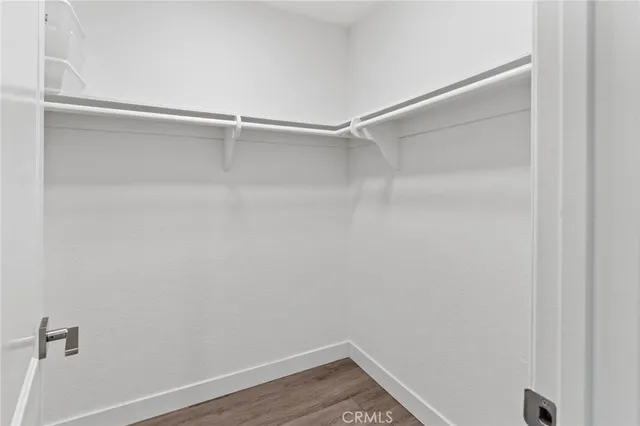 $4,995 | 5757 Owensmouth Avenue, Unit 1, Woodland Hills, CA 91367