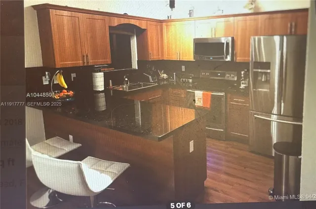 $2,900 | 415 Southeast 17th Avenue, Homestead, FL 33033