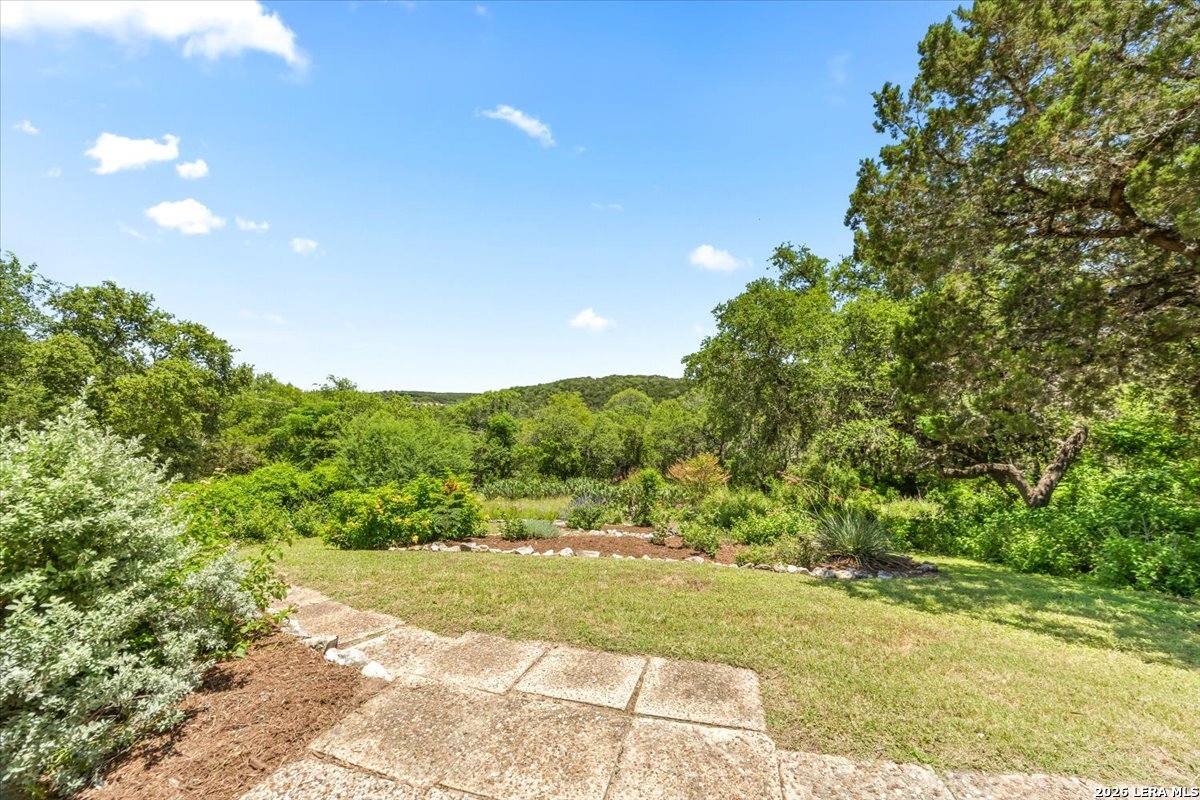 19435 Nottingham Lane Helotes, TX 78023 - Photo 2 of 46