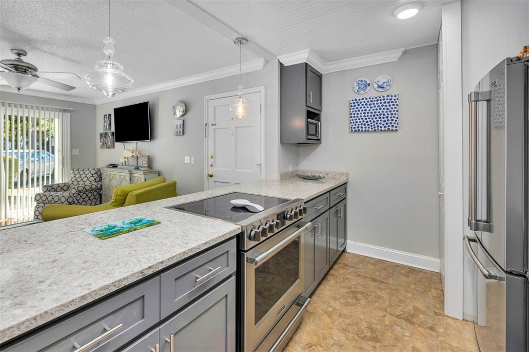 850 Mallery Street, Unit 3E St. Simons Island, GA 31522 - Photo 4 of 15