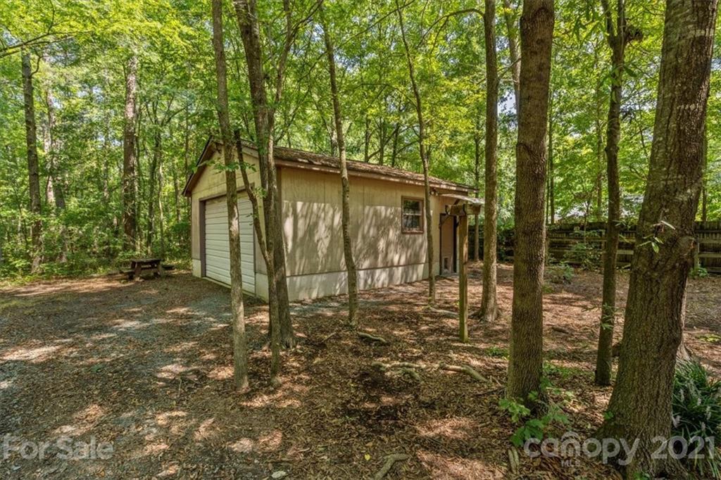 3325 McLendon Road Matthews, NC 28104 - Photo 32 of 35 Gallery Image 32