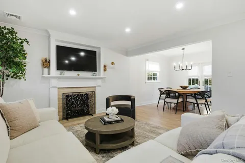 $1,425,000 | 47 Birch Street, Port Washington, NY 11050