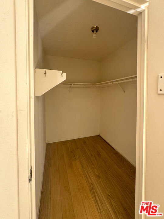 766 Wishard Avenue Simi Valley, CA 93065 - Photo 27 of 36