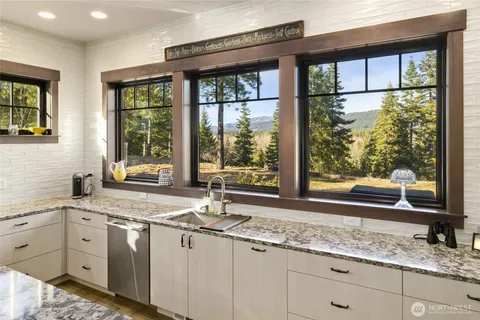 $1,875,000 | 1291 Southern Star Lane, Cle Elum, WA 98922