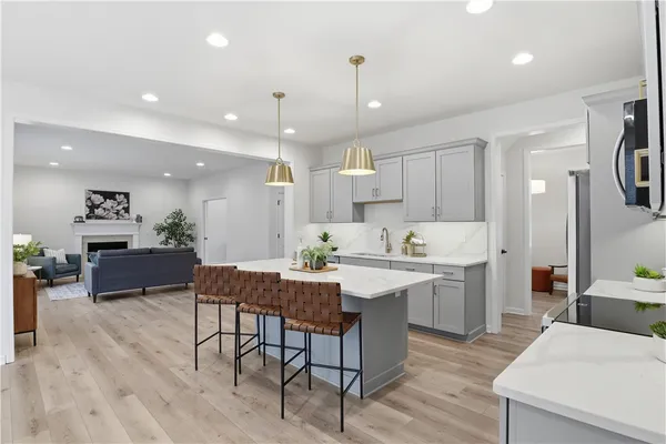 $899,500 | 8 Nightfrost Lane, Henrietta, NY 14467