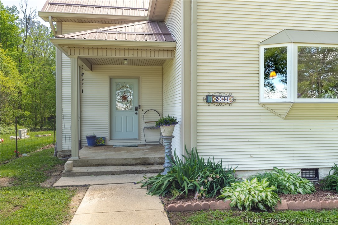 2041 West Walnut Ridge Road Salem, IN 47167 - Photo 3 of 34