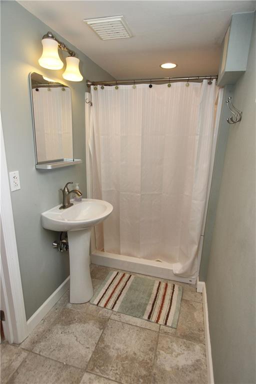 112 Conewanta Road Pittsburgh, PA 15241 - Photo 18 of 25