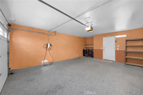 $689,000 | 11522 Honeyglen Road, Unit 26, Pacoima, CA 91331