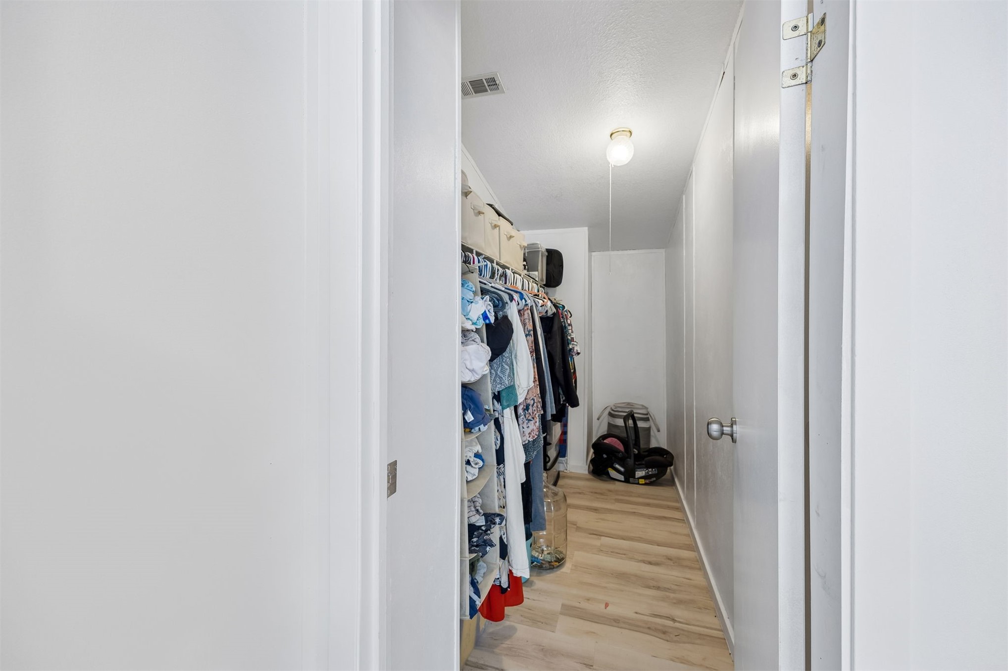 85356 Ashley Avenue Yulee, FL 32097 - Photo 22 of 37 Primary Closet