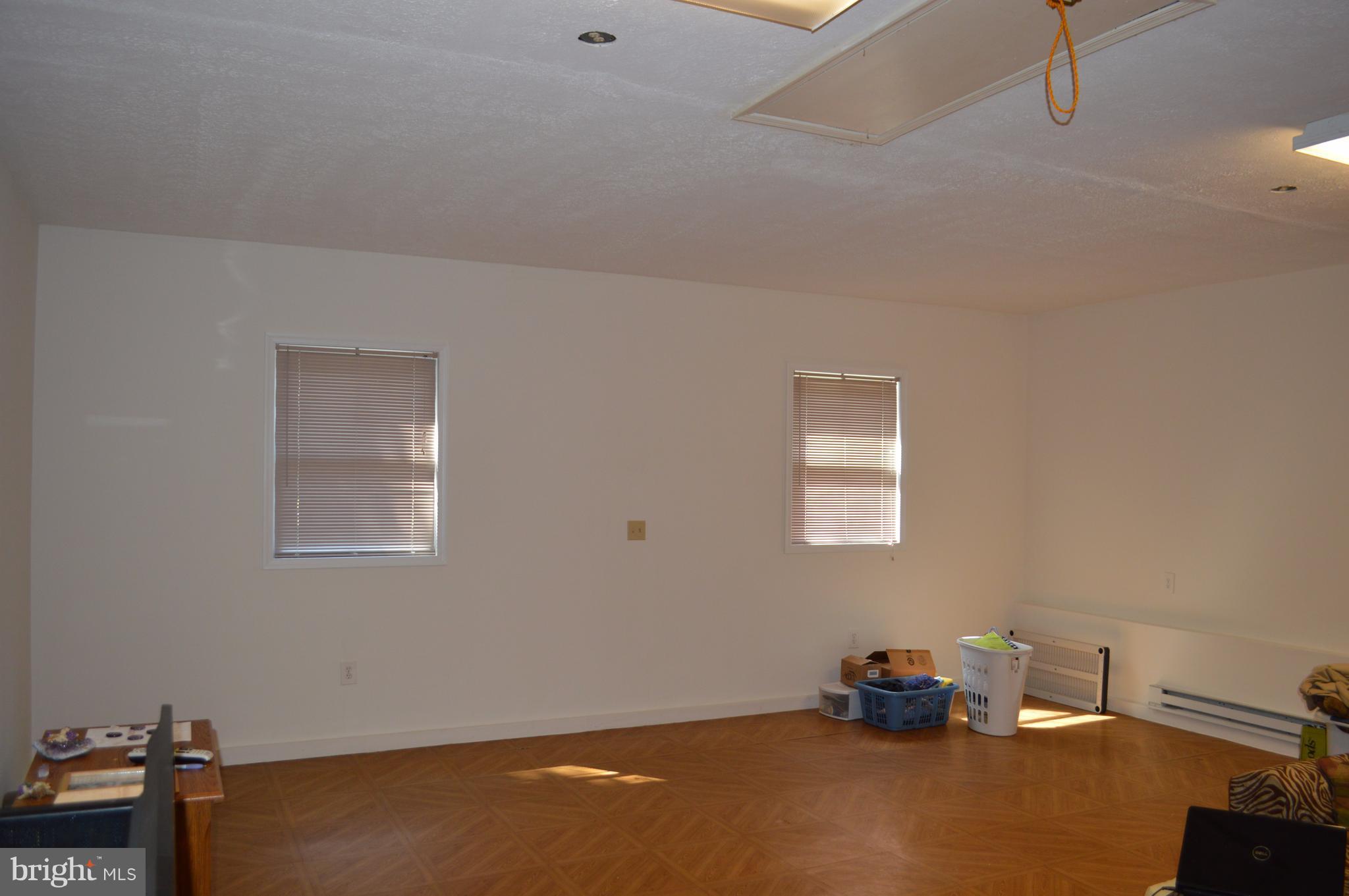 7908 Rugby Road Manassas Park, VA 20111 - Photo 15 of 19 Interior (General)