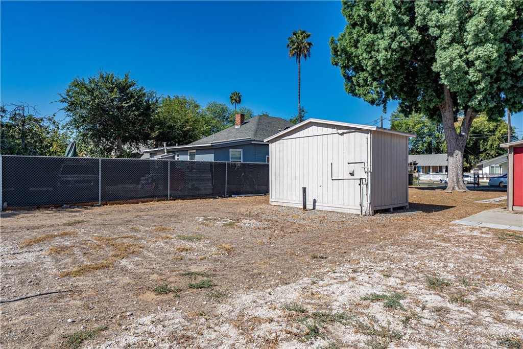 3342 Eucalyptus Avenue Riverside, CA 92507 - Photo 21 of 34 Gallery Image 21