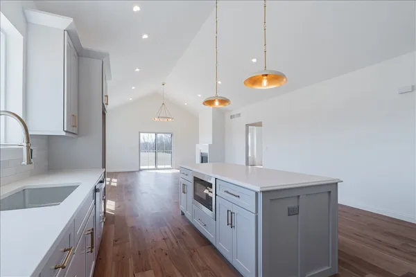 $420,000 | 212 Allison Road, Lexington, IL 61753