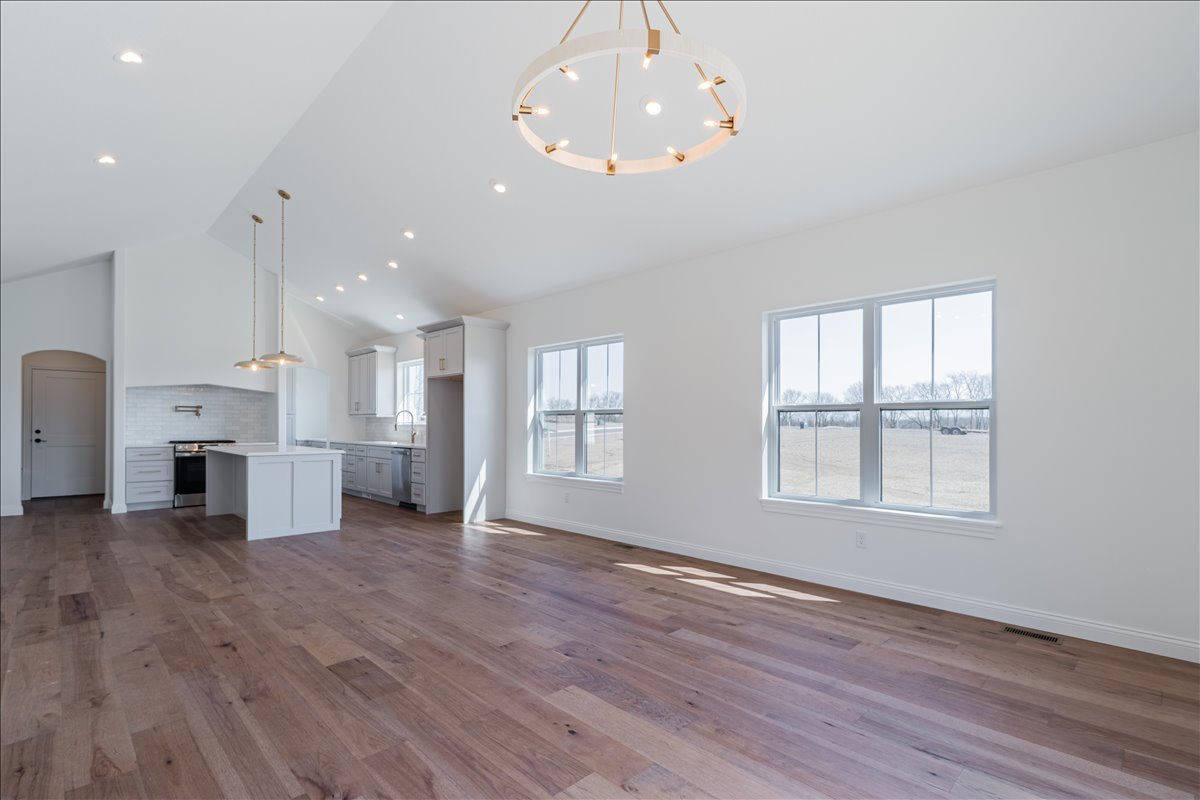 212 Allison Road Lexington, IL 61753 - Photo 12 of 39