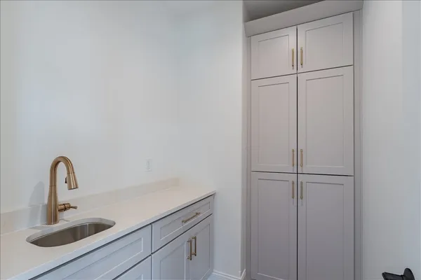 $420,000 | 212 Allison Road, Lexington, IL 61753