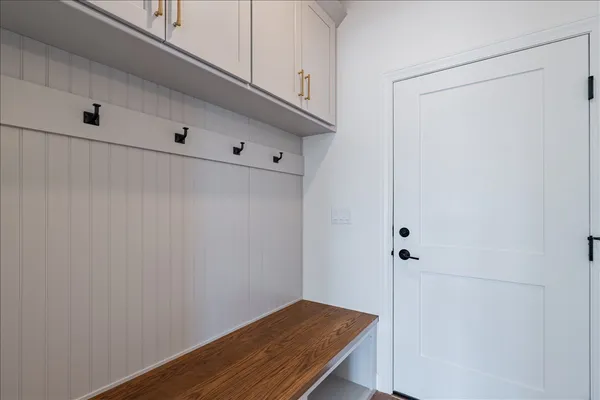 $420,000 | 212 Allison Road, Lexington, IL 61753