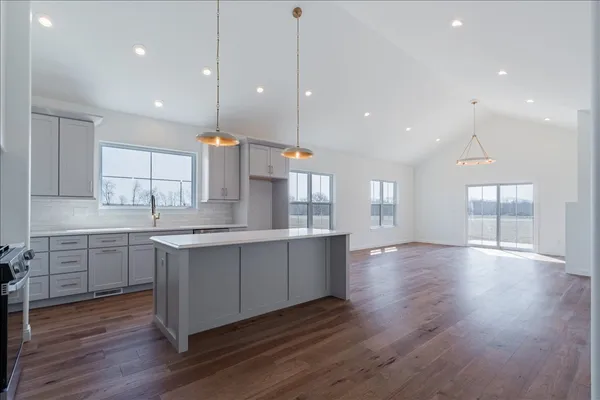 $420,000 | 212 Allison Road, Lexington, IL 61753