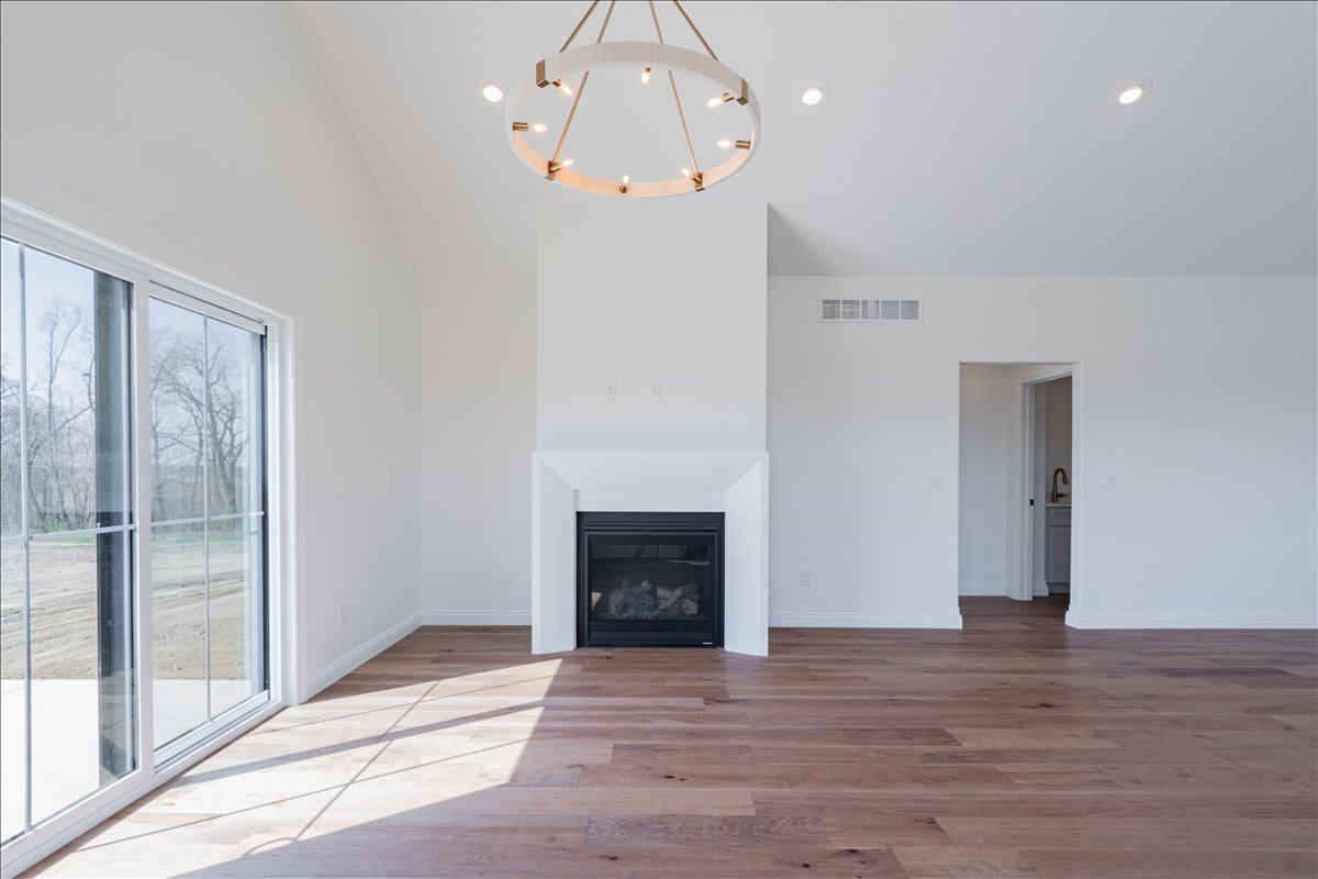 212 Allison Road Lexington, IL 61753 - Photo 6 of 39