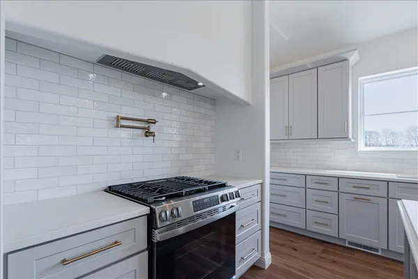 $420,000 | 212 Allison Road, Lexington, IL 61753