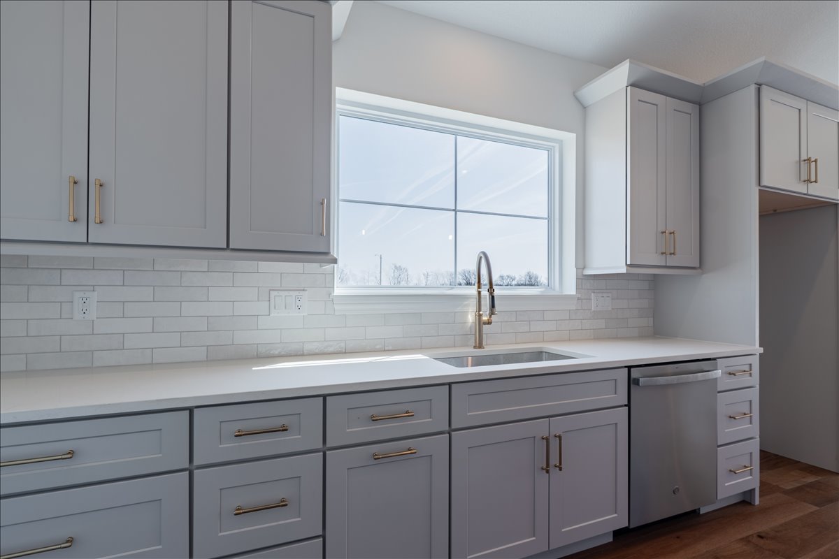 212 Allison Road Lexington, IL 61753 - Photo 10 of 39