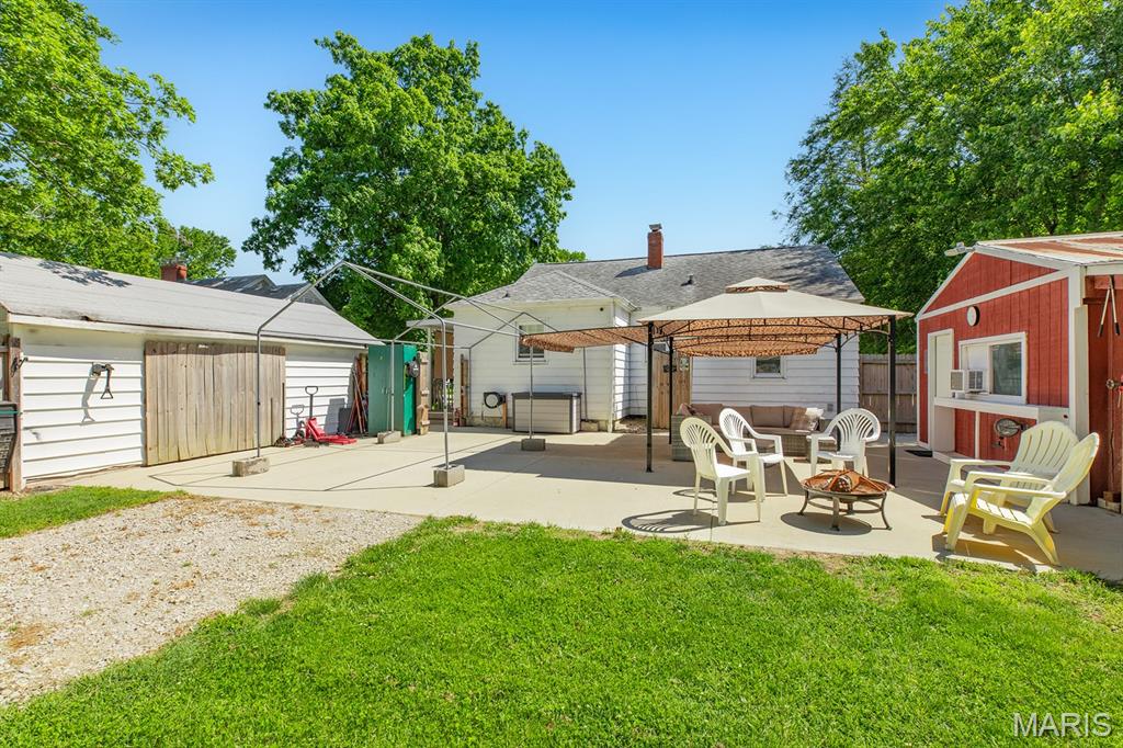 806 Taylor Avenue Godfrey, IL 62035 - Photo 13 of 40