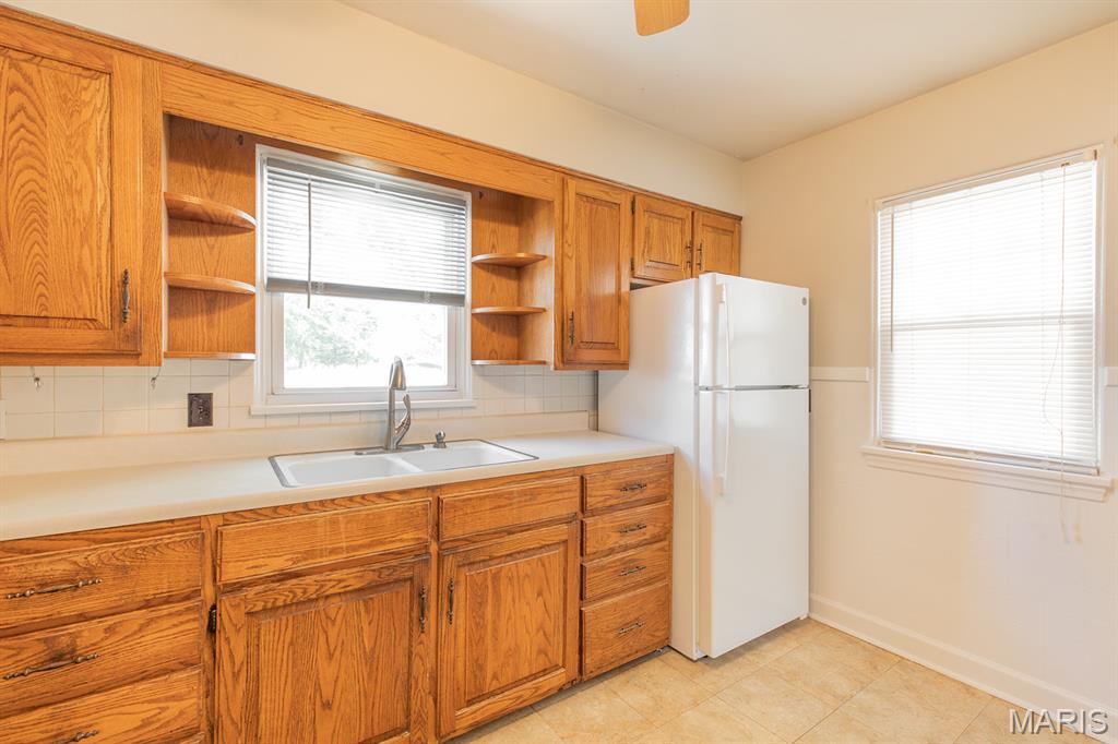806 Taylor Avenue Godfrey, IL 62035 - Photo 24 of 40