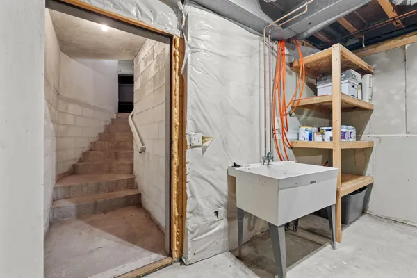 $1,495,000 | 25665 West Comfort Drive, Wyoming, MN 55092