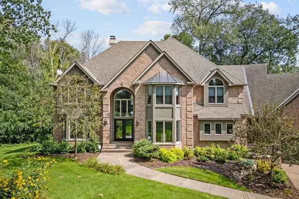 $1,495,000 | 25665 West Comfort Drive, Wyoming, MN 55092