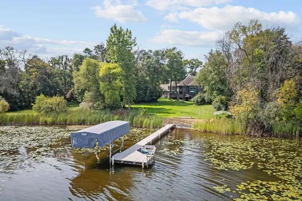 $1,495,000 | 25665 West Comfort Drive, Wyoming, MN 55092