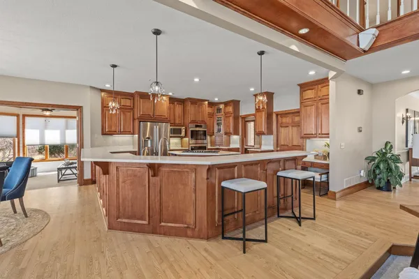 $1,495,000 | 25665 West Comfort Drive, Wyoming, MN 55092