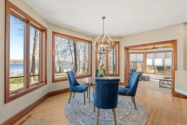 $1,495,000 | 25665 West Comfort Drive, Wyoming, MN 55092