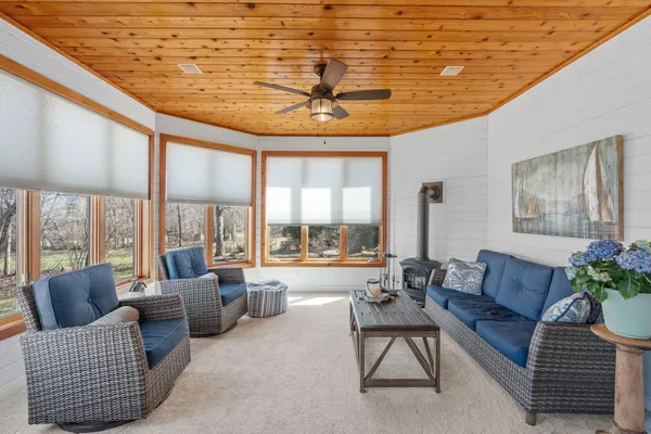 $1,495,000 | 25665 West Comfort Drive, Wyoming, MN 55092