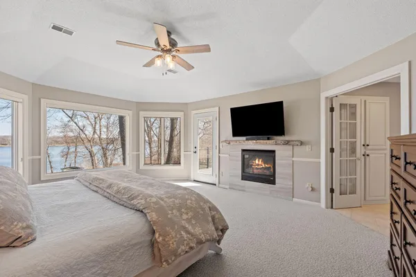 $1,495,000 | 25665 West Comfort Drive, Wyoming, MN 55092