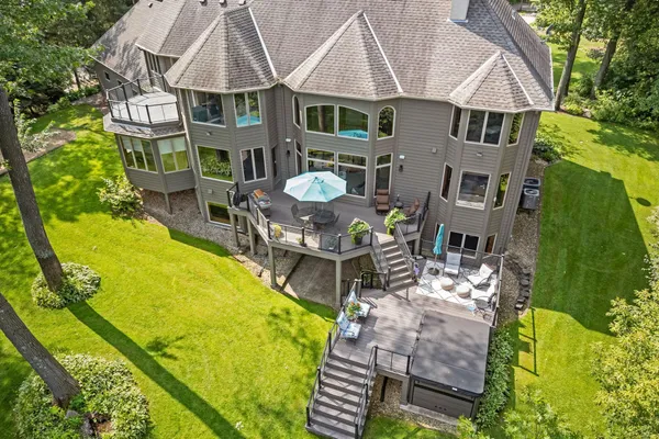 $1,495,000 | 25665 West Comfort Drive, Wyoming, MN 55092