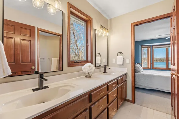 $1,495,000 | 25665 West Comfort Drive, Wyoming, MN 55092