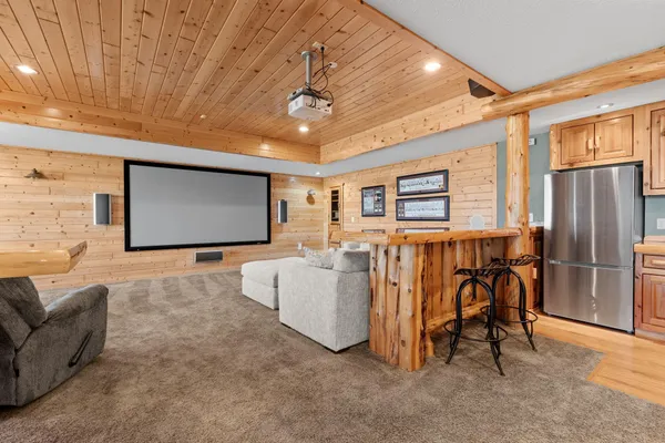 $1,495,000 | 25665 West Comfort Drive, Wyoming, MN 55092