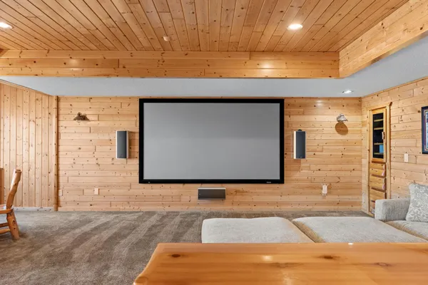 $1,495,000 | 25665 West Comfort Drive, Wyoming, MN 55092