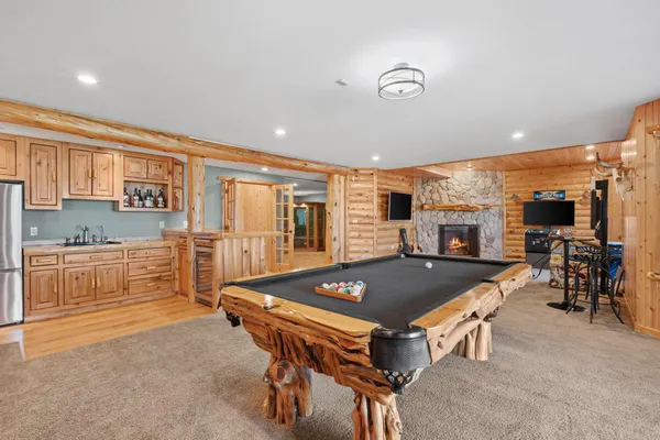 $1,495,000 | 25665 West Comfort Drive, Wyoming, MN 55092