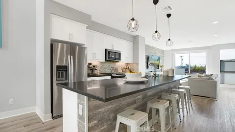 $1,750,000 | 1650 Topanga, Costa Mesa, CA 92627