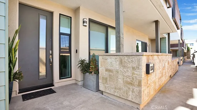 $1,750,000 | 1650 Topanga, Costa Mesa, CA 92627