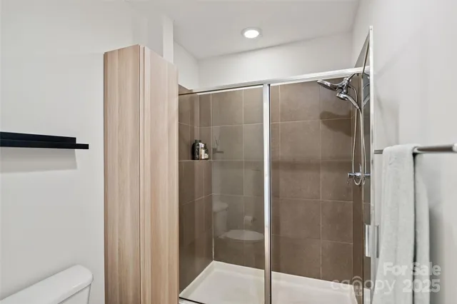 $590,000 | 333 West Trade Street, Unit 1301, Charlotte, NC 28202