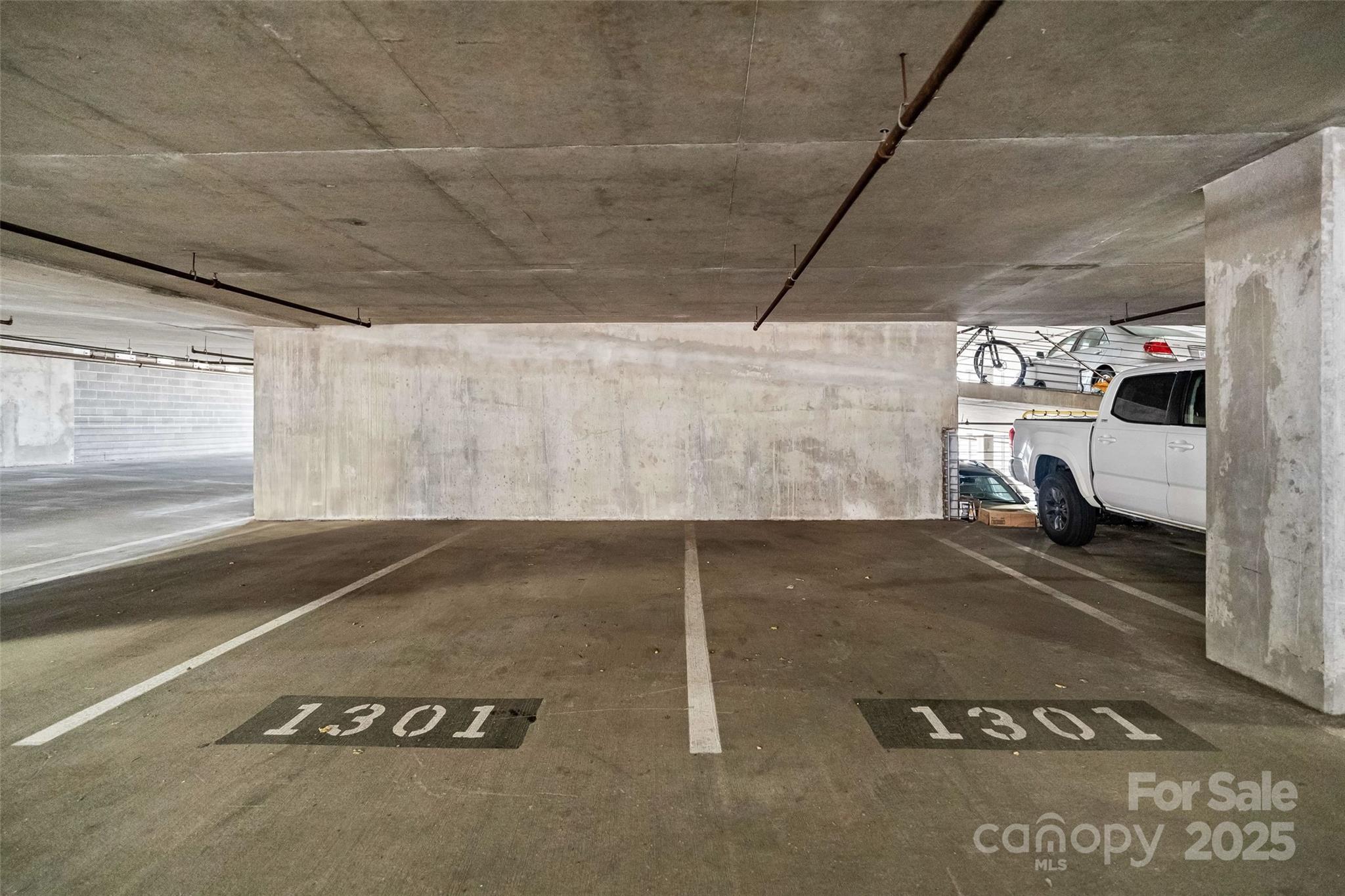 333 West Trade Street, Unit 1301 Charlotte, NC 28202 - Photo 26 of 34 a view of parking garage