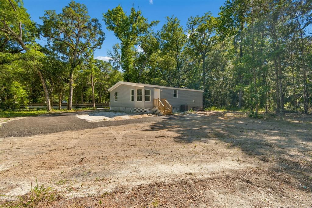 16475 Budowski Road Brooksville, FL 34614 - Photo 17 of 21 Gallery Image 17