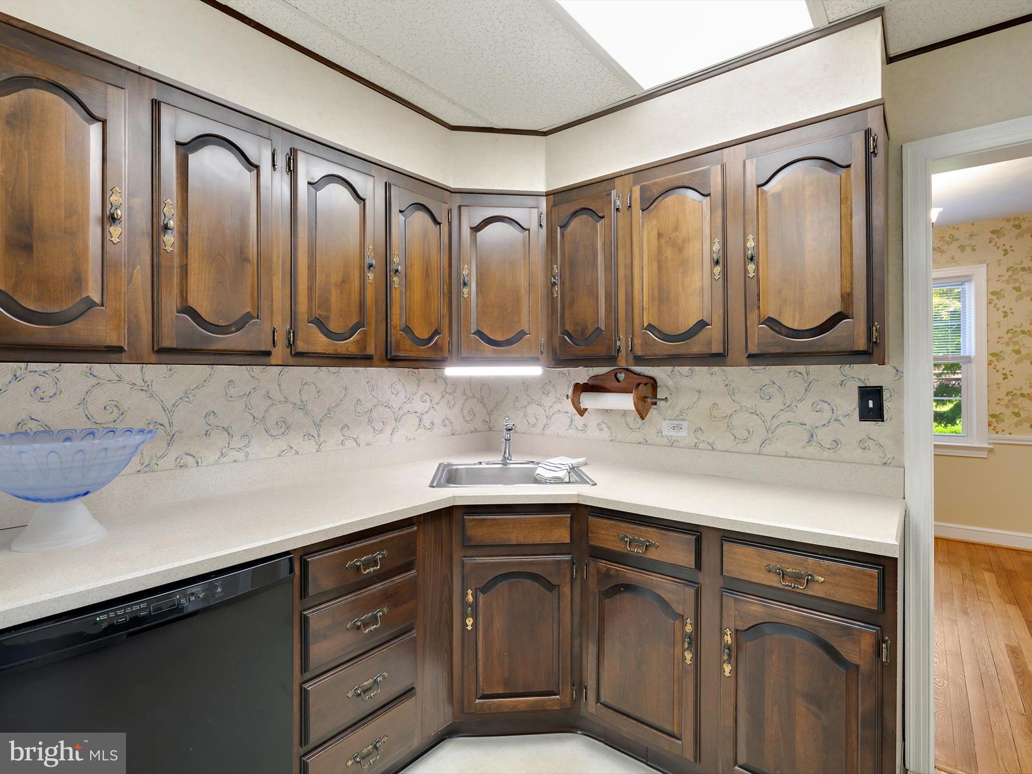 2000 Wallace Avenue Silver Spring, MD 20902 - Photo 16 of 60 Gallery Image 16