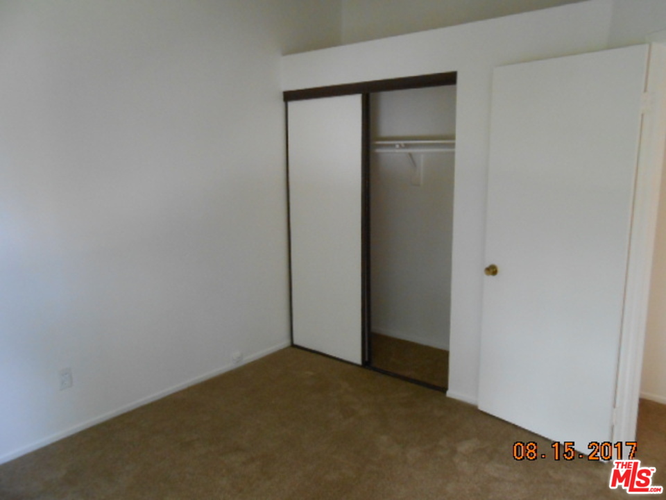 175 Racquet Club Drive Compton, CA 90220 - Photo 14 of 17 Gallery Image 14